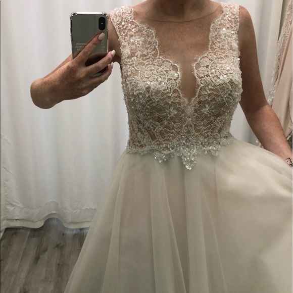 Ella Rosa Beaded Tulle Wedding Gown - Picture 4 of 8